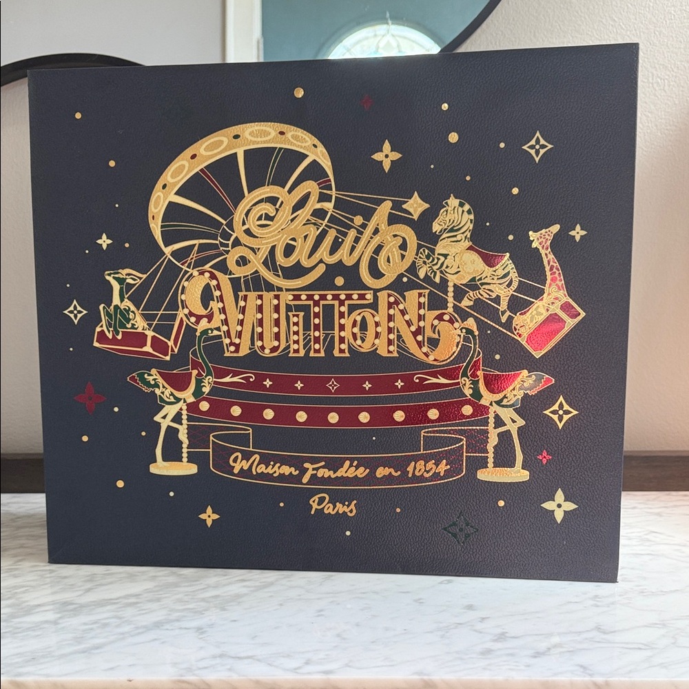 Louis Vuitton 2024 Holiday Shopping Bag